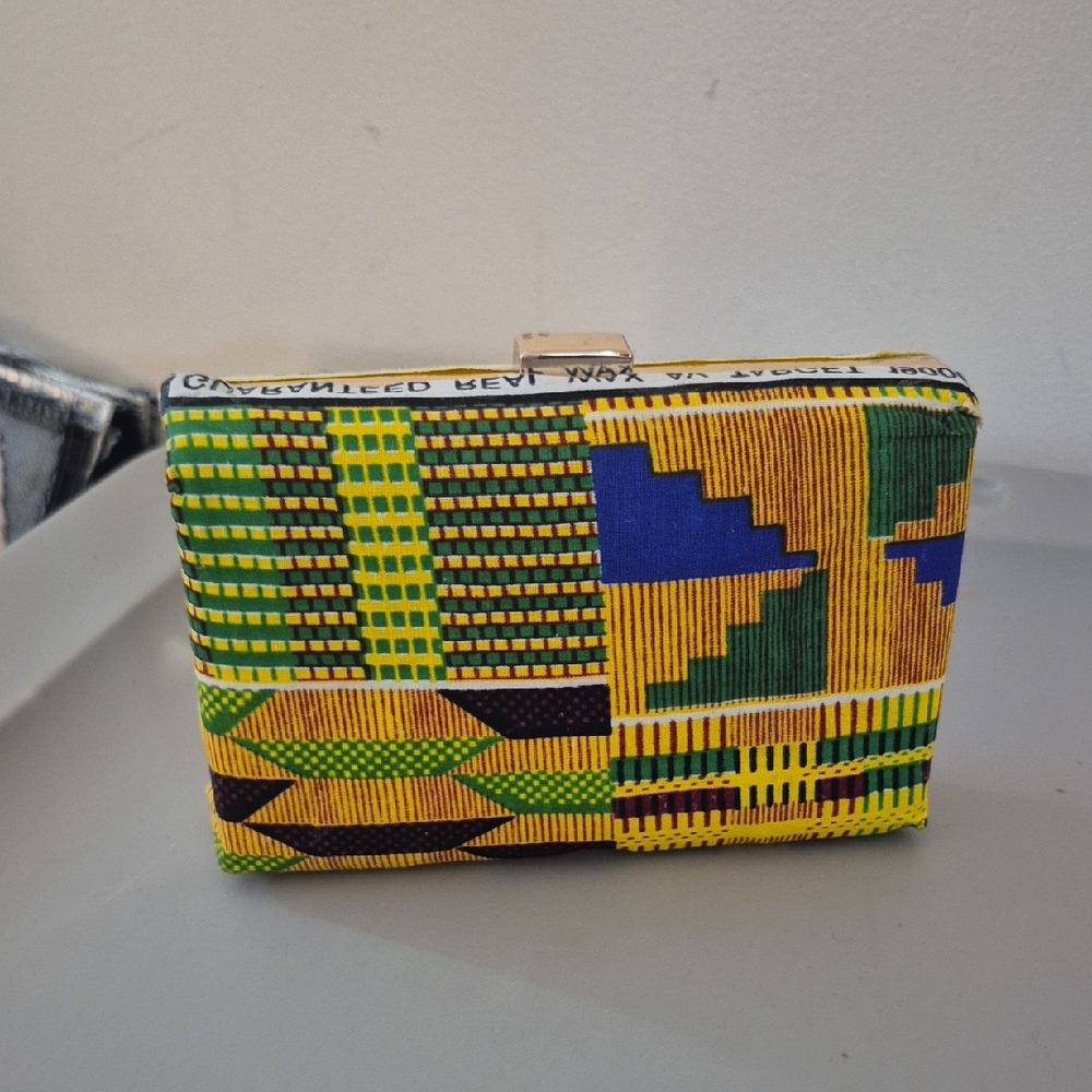 Colorful Patterned Clutch Bag